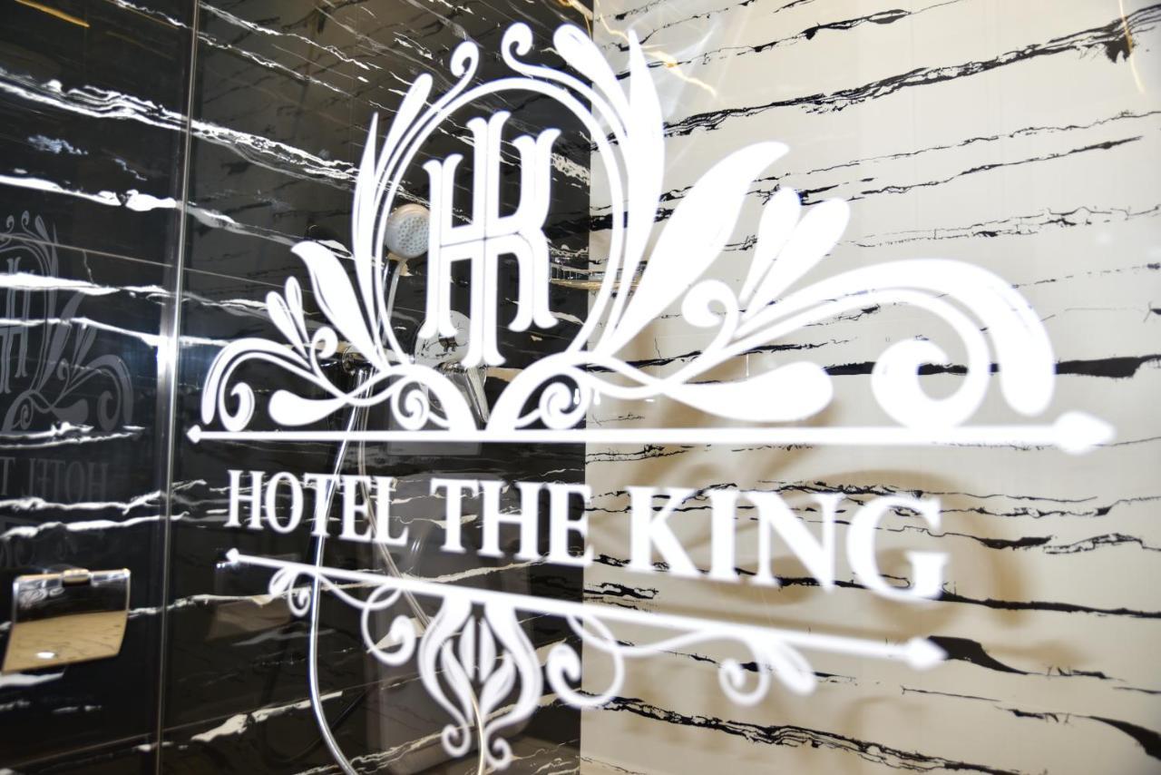The King Resort Bërxull Esterno foto