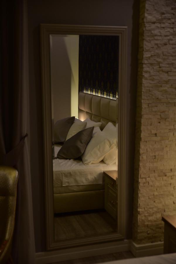 The King Resort Bërxull Esterno foto