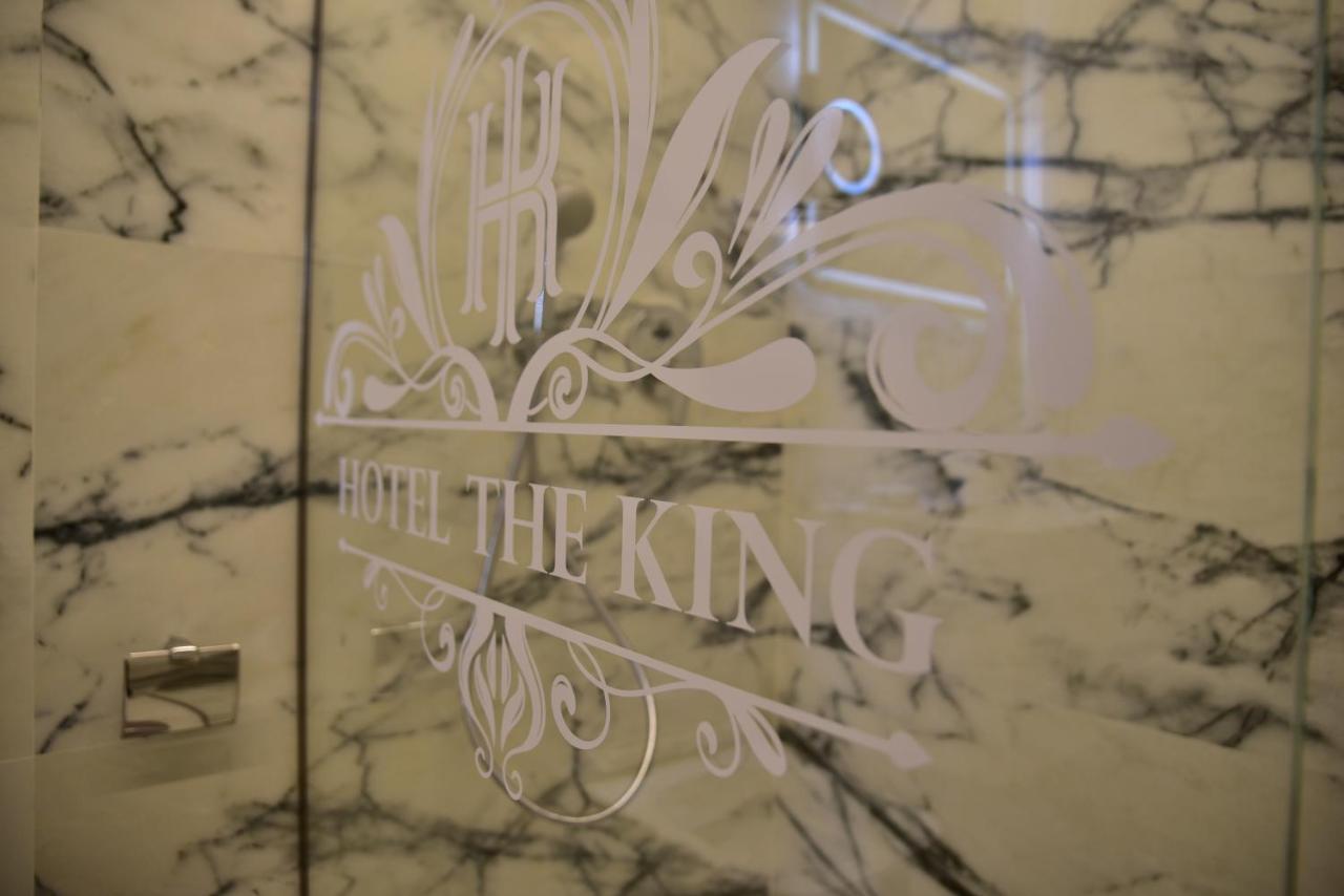 The King Resort Bërxull Esterno foto