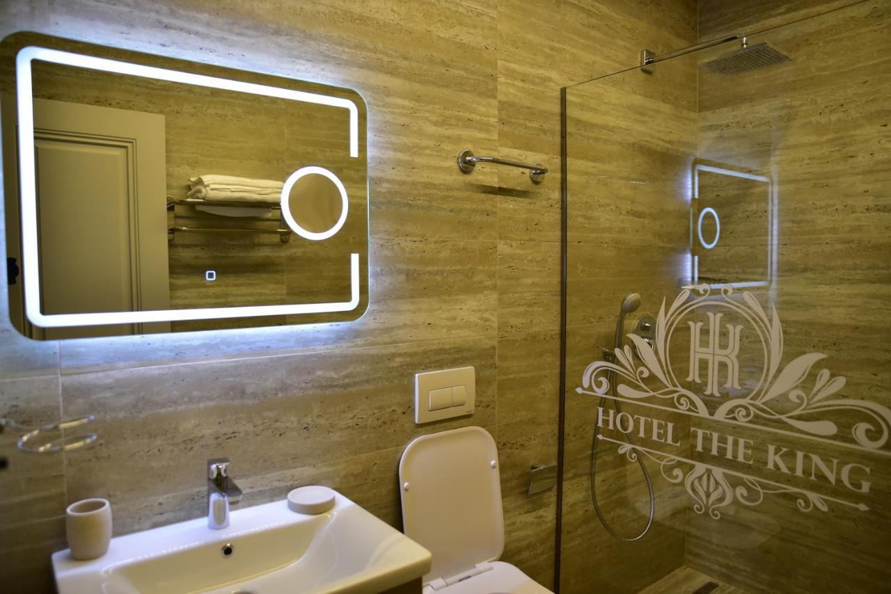 The King Resort Bërxull Esterno foto